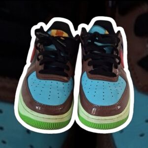 Undefeated x Nike Air Force 1 Patent Pack "Pink Prime"